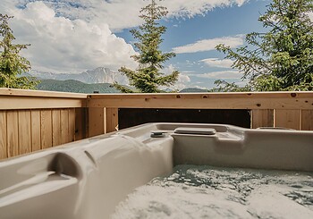 Luxus-Chalets zweigeschossig 
